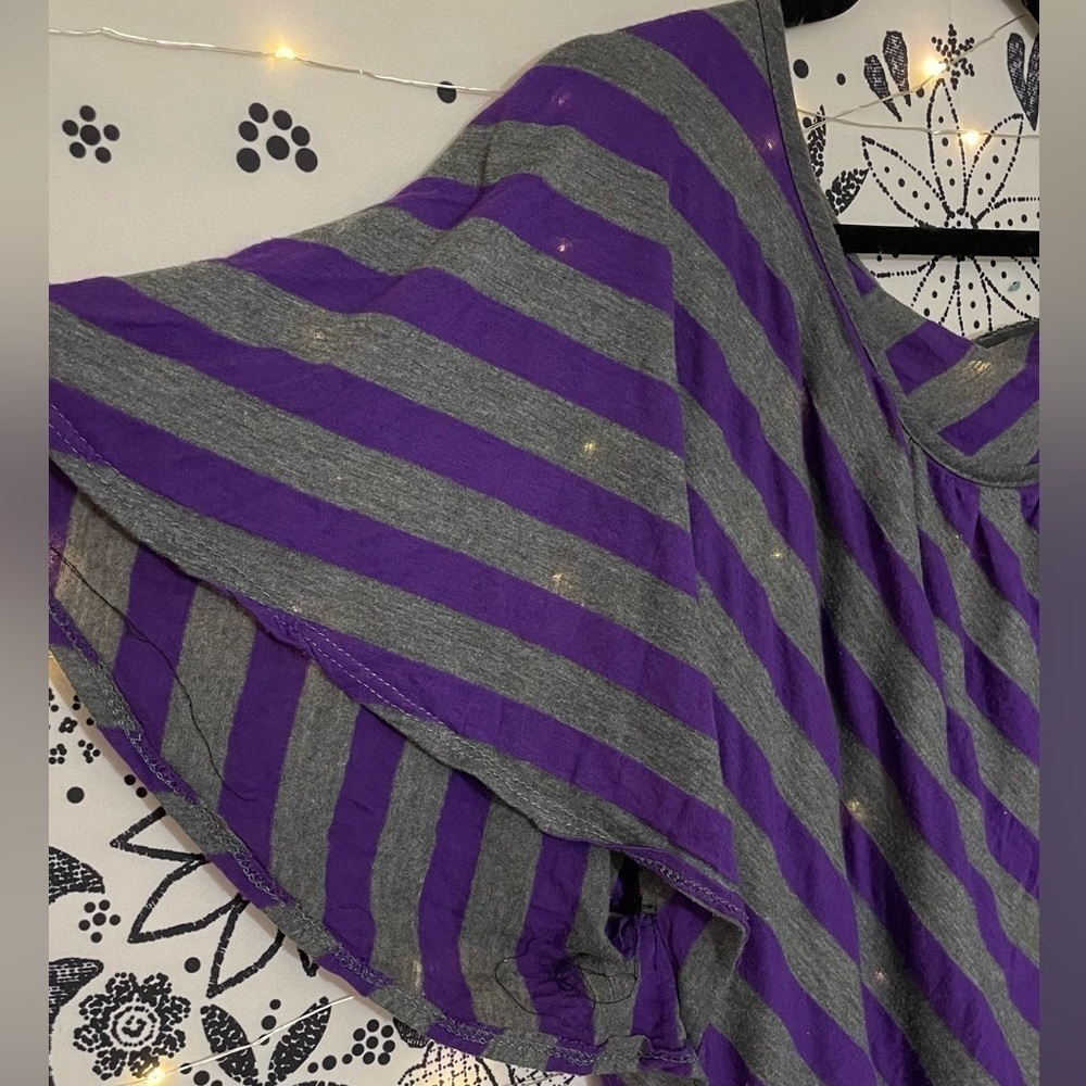 TWO plus size tops bundle - both for $30. One is new with tags. Both XXL. - Picture 3 of 10